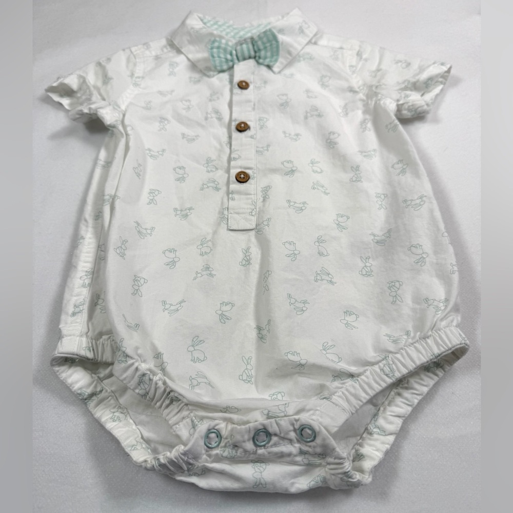 TOMMY BAHAMA Baby Boy's Seersucker Rabbit Printed Onesie with Bowtie Size‎ 18M - Picture 5 of 8